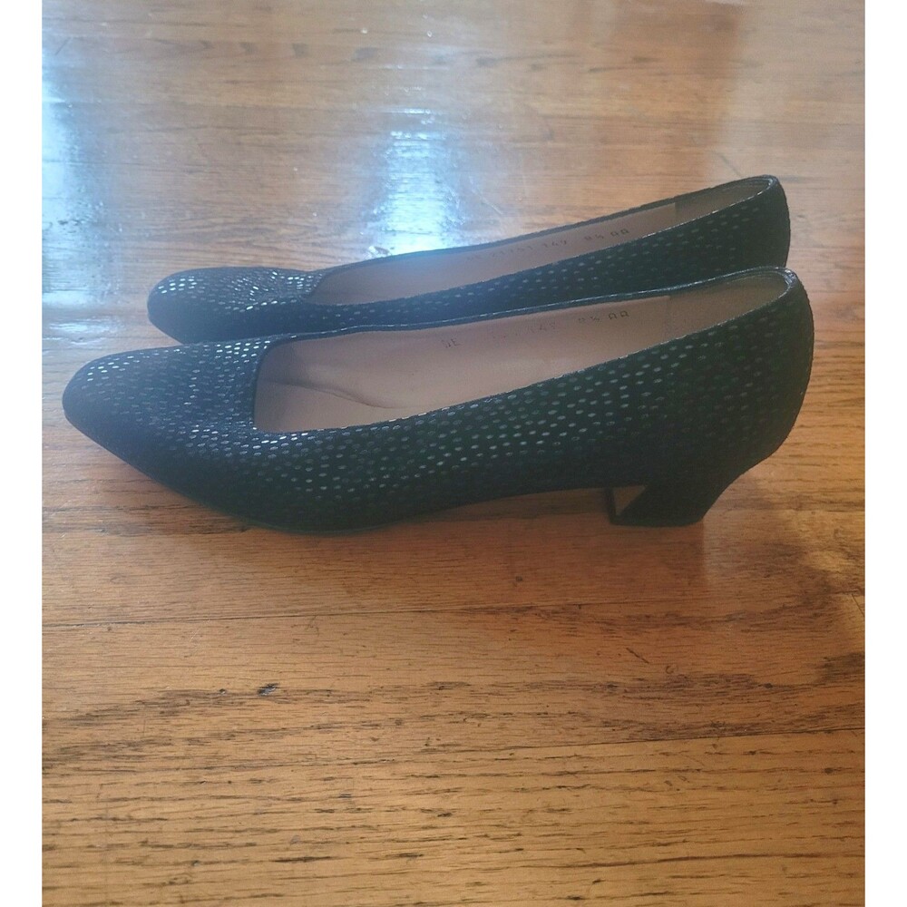 Vtg Salvatore Ferragamo Black Suede Kid Heels Pumps Sz 8.5 AA